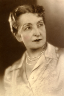 Hortensia Papadat Bengescu, 1942